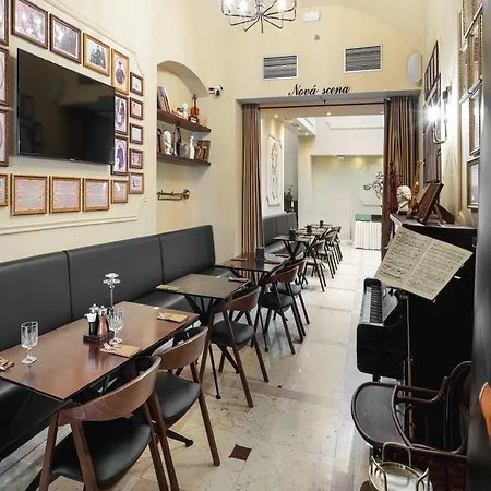 Maestro By Adrez Szálloda