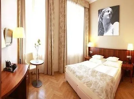 Sovereign 4* Praha