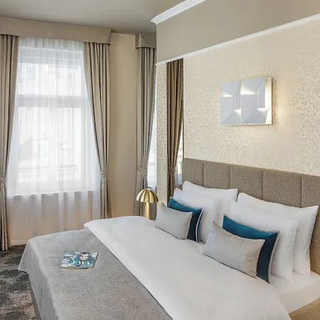 Maestro By Adrez Hotel 4*