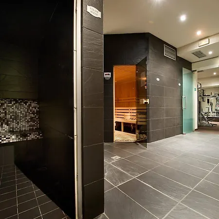 Hotel Maestro By Adrez 4*