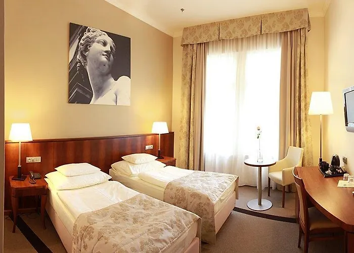 Maestro By Adrez Hotel